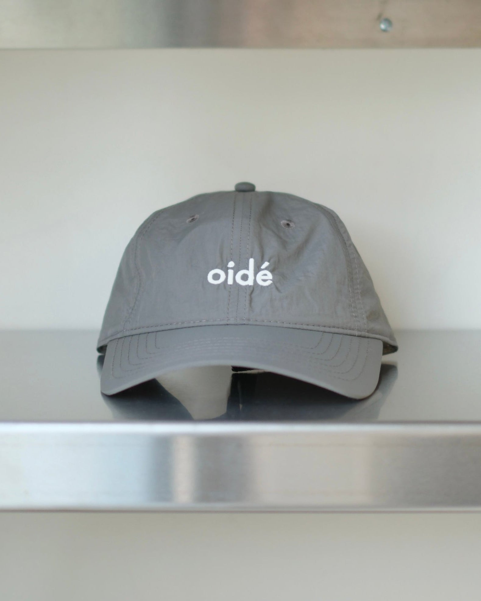 OIDÉ Crinkle Nylon Cap - Dark Grey