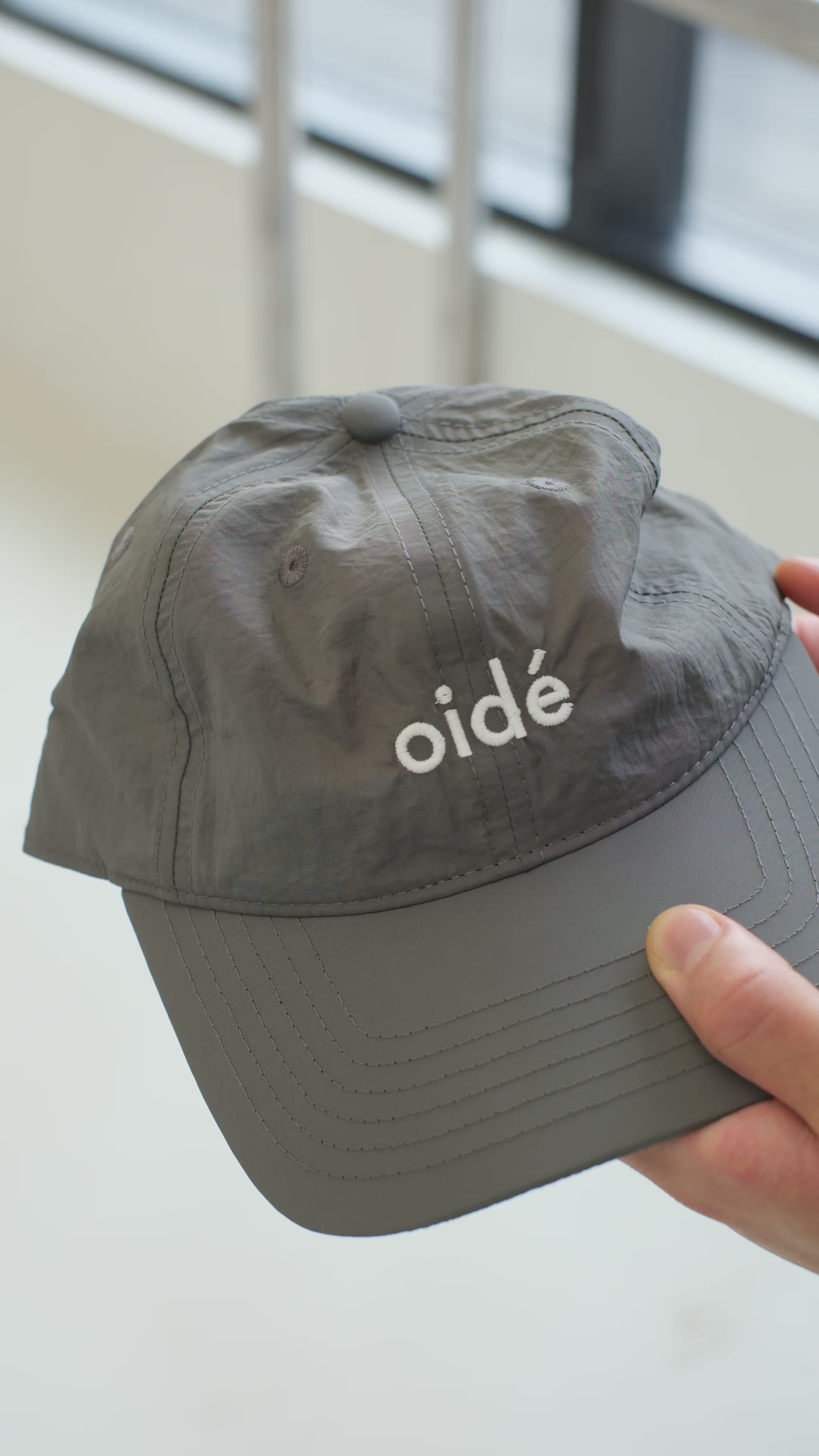 OIDÉ Crinkle Nylon Cap - Dark Grey